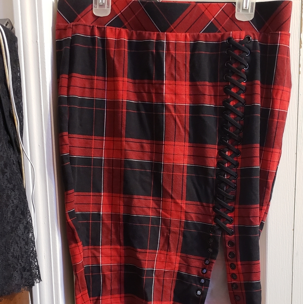 plaid pencil skirt